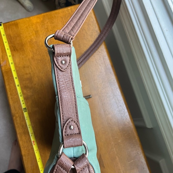 Stone Mountain Long Beach Bucket- preowned but in excellent condition-like new! - Picture 7 of 10